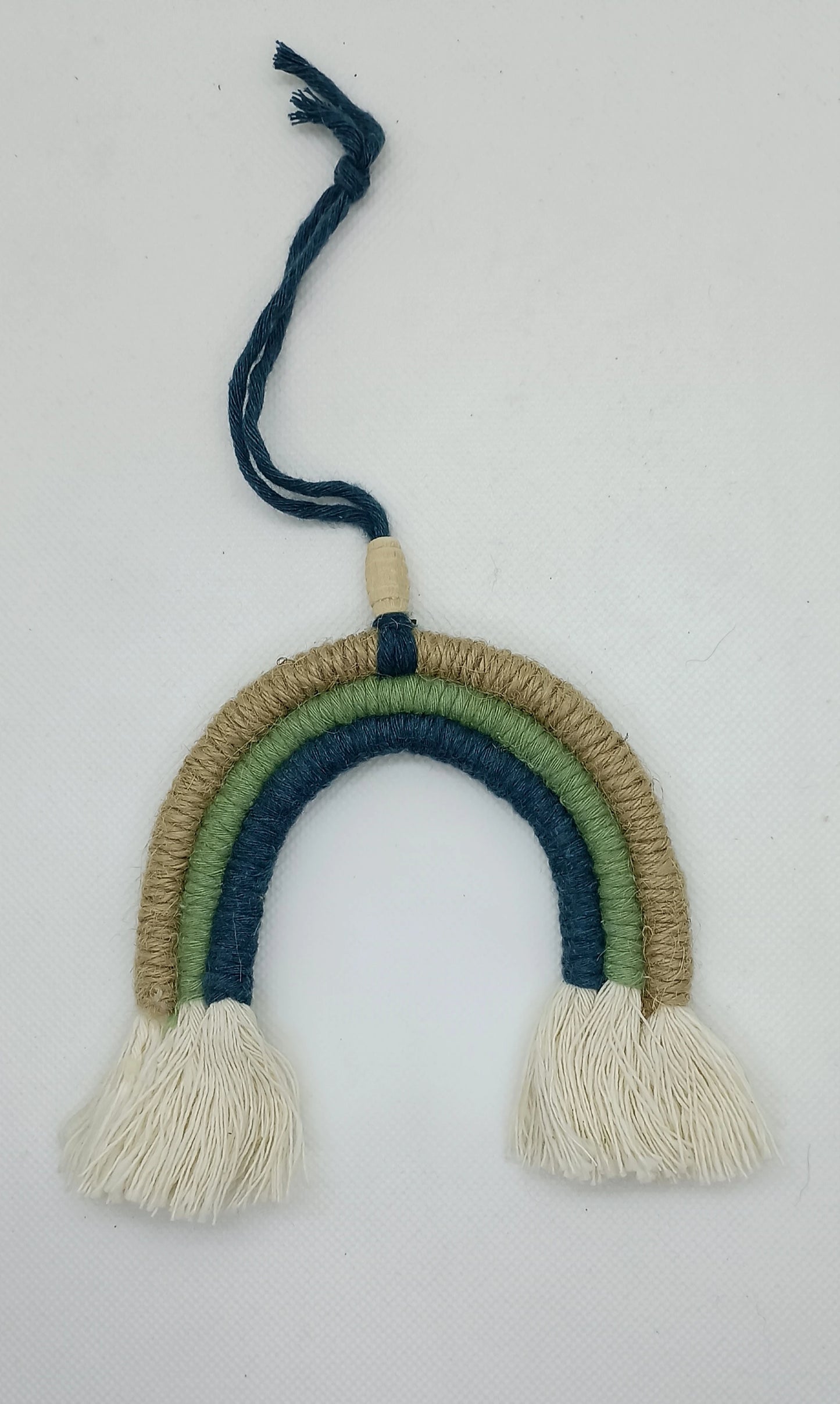 Arc-en-ciel en macramé - Fin de série à prix réduit - Décoration chambre enfant