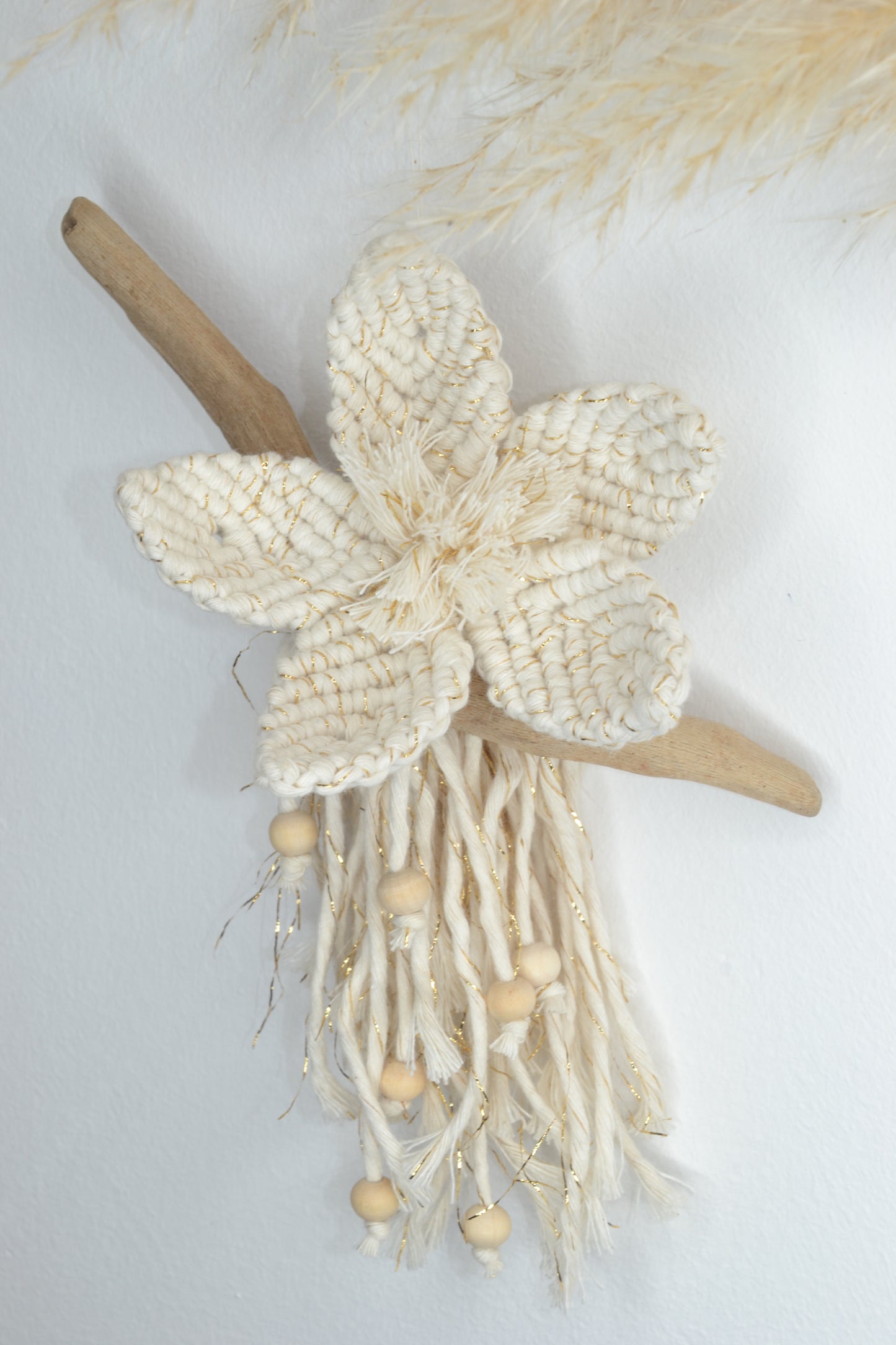 Fleur bohème en macramé à suspendre - Décoration murale chambre bébé enfant