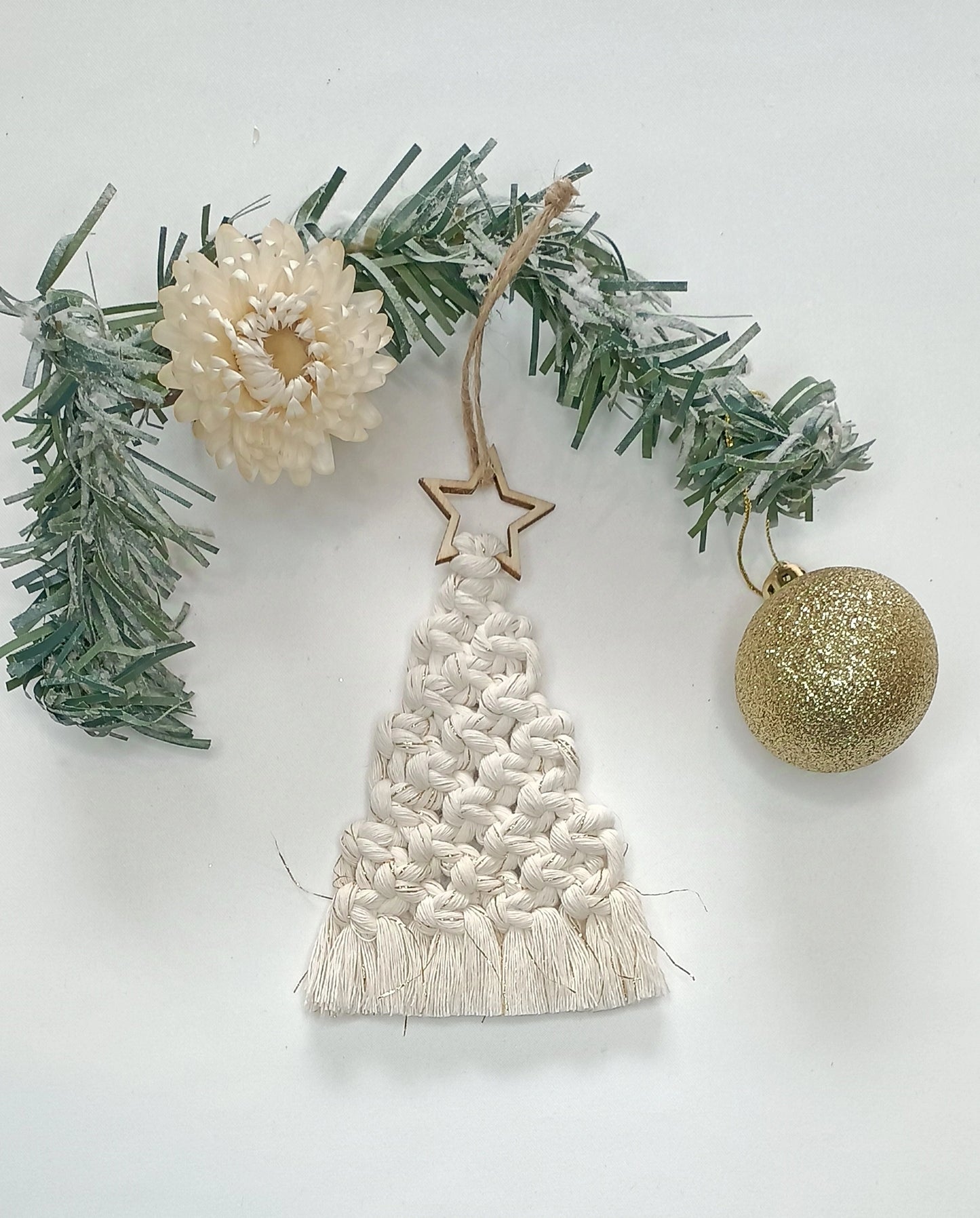 blanc-or-sapin-macrame-boheme