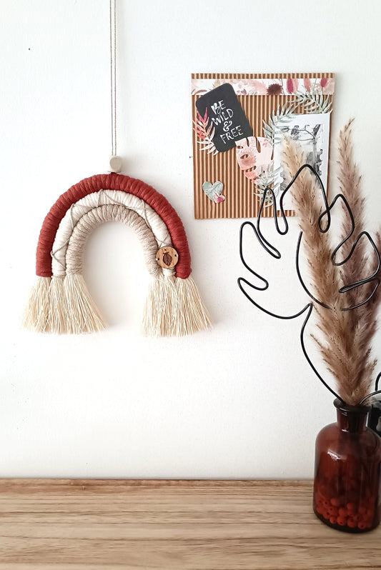 Arc-en-ciel en macramé