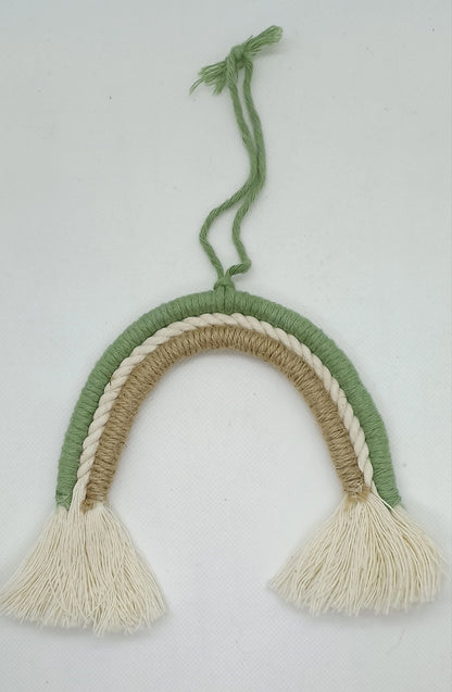 Arc-en-ciel en macramé - Fin de série à prix réduit - Décoration chambre enfant