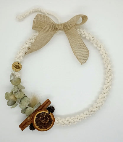 Couronne de Noël en macramé