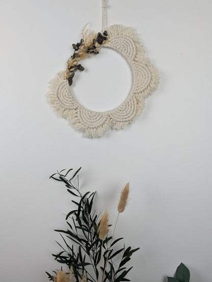 Atelier créatif : Mandala en macramé et fleurs séchées