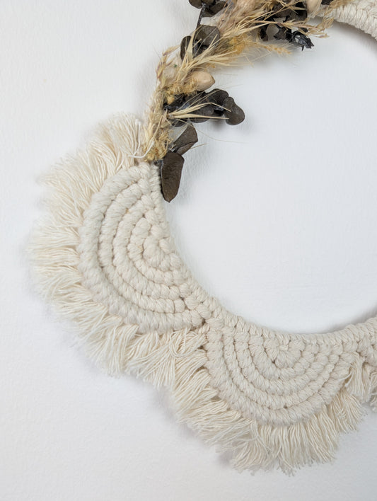 Atelier créatif : Mandala en macramé et fleurs séchées