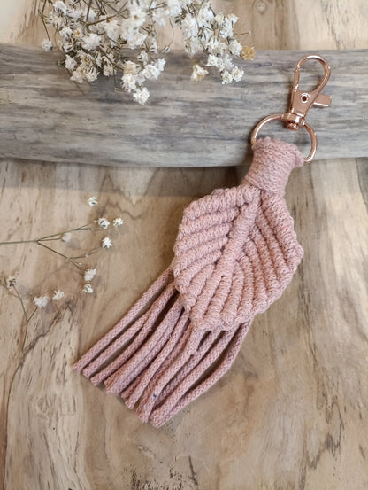 Porte-clé feuille en macramé - Un accessoire inspiré par la nature